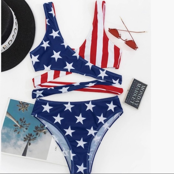 Patriotic Bikini Various Sizes - Picture 5 of 11